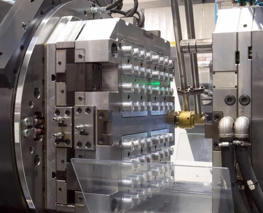 How Molds Drive Innovation in Medical Device Manufacturing
